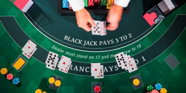 Blackjack permainan kartu yang memikat dan menguntungkan display